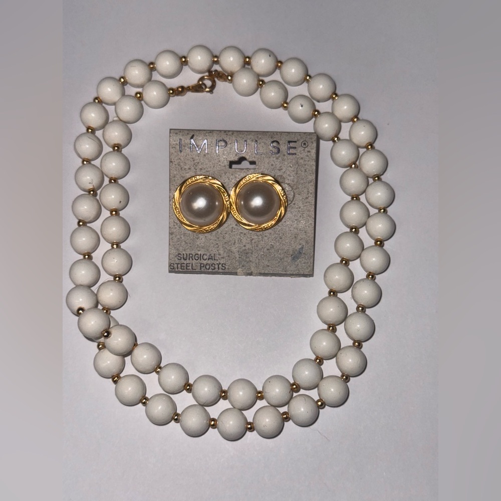 Necklace and Earrings White Beads